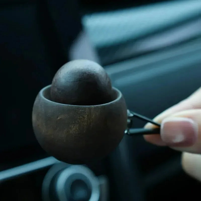 2Types Eco-Friendly Car Wood Egg Shape Vent Clip Diffuser for Essential Oils Odor Eliminator Auto Vent Air Freshener Accessories